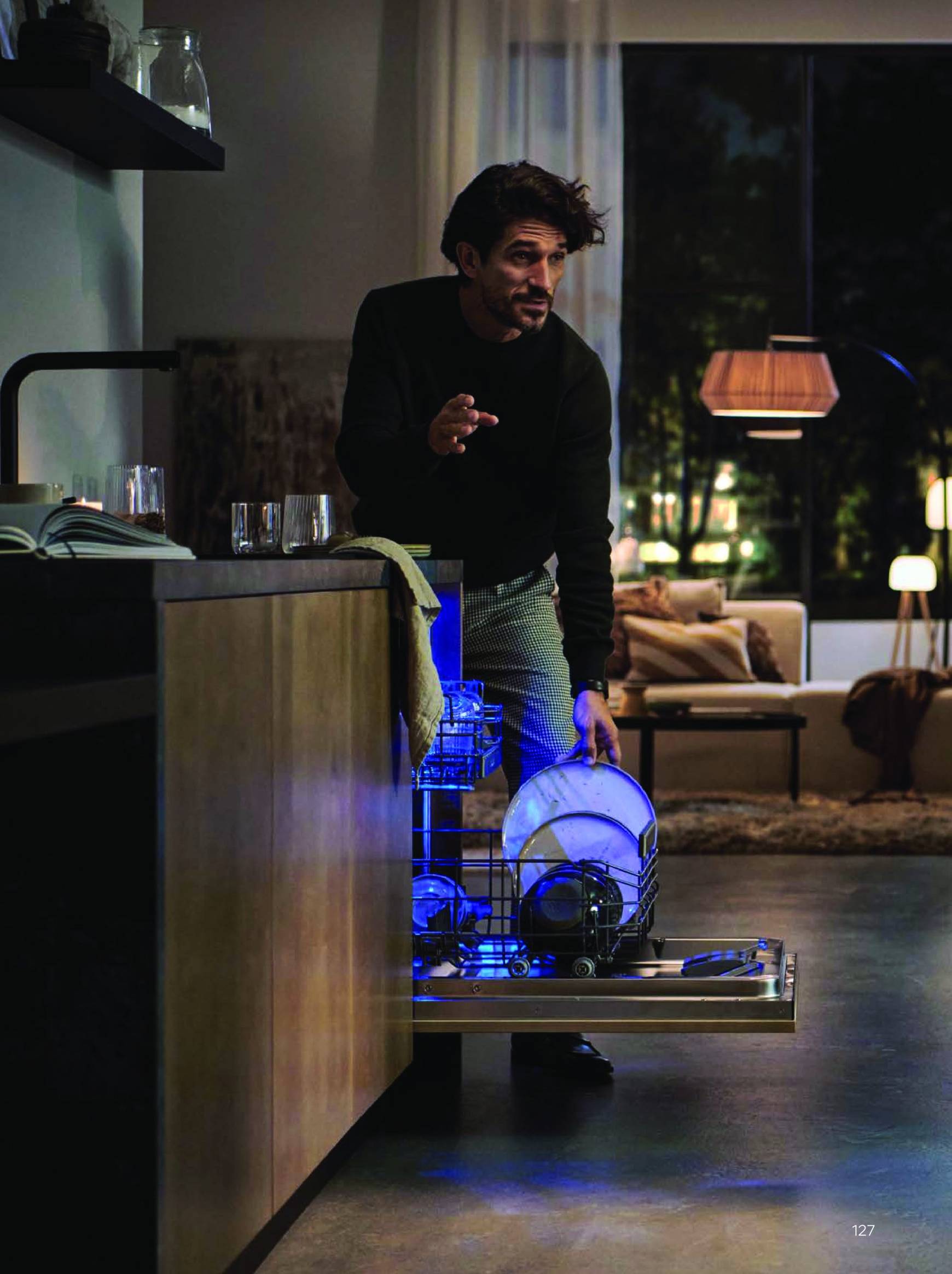 Page 127 of Aktuálny mobelix leták platný od utorka 01.07 do 31.12